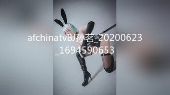 【MP4/HD】妹妹兼职女优和哥哥肉棒交易哥哥刷视频看到妹妹拍的淫片兽性大发沙发上强干妹妹 - 欣怡