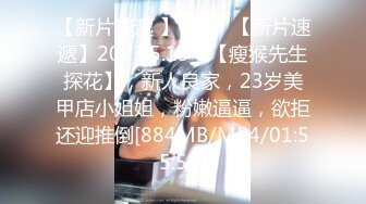 《硬核 重磅泄密》演员、模特于一身网红极品波霸反差婊【谭晓彤】最新私拍，蓝色透明情趣内衣大阳具紫薇阴洞大开撸点超高