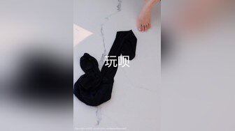 [MP4/ 892M]&nbsp;&nbsp;哥哥用力欲望很强的小少妇全程露脸跟小哥激情啪啪给狼友看 旁边还有小妹观战