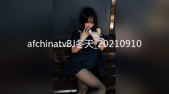 【新片速遞】 KFC极品短裙靓女❤️蓝色蕾丝透明性感内裤前抄大露毛逼逼清晰可见4K超清CD[373MB/MP4/02:52]