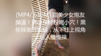 旗袍女商业广场真空露出，真刺激！