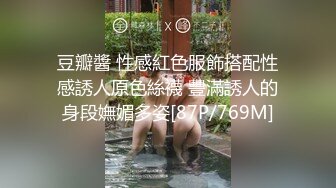 ✿小母狗萝莉✿Twitter萝莉『七七酱』可爱小百合福利私拍，两个超嫩白虎美穴，软萌甜美外表看了就想侵犯！