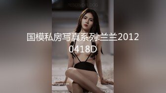 邊看美劇邊享受性感女友的口活服務 豐滿身材十分誘