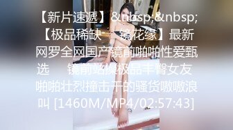 给你一口甜甜长相甜美新人眼镜妹子自慰，揉搓奶子慢慢脱掉翘起大屁股特写道具摩擦