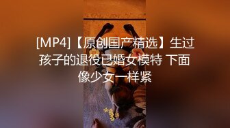 太子探花极品约了个花裙苗条少妇啪啪，69口交上位骑坐站立后入抽插猛操