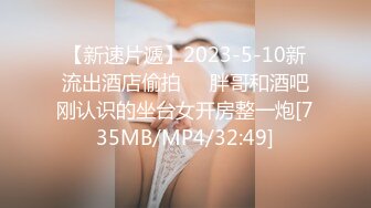 2024年4月【推特巨乳】z杯悠悠 陈若初 最新iyaofans福利，震惊，出人意料的大，甩起来这画面让人傻眼 (2)